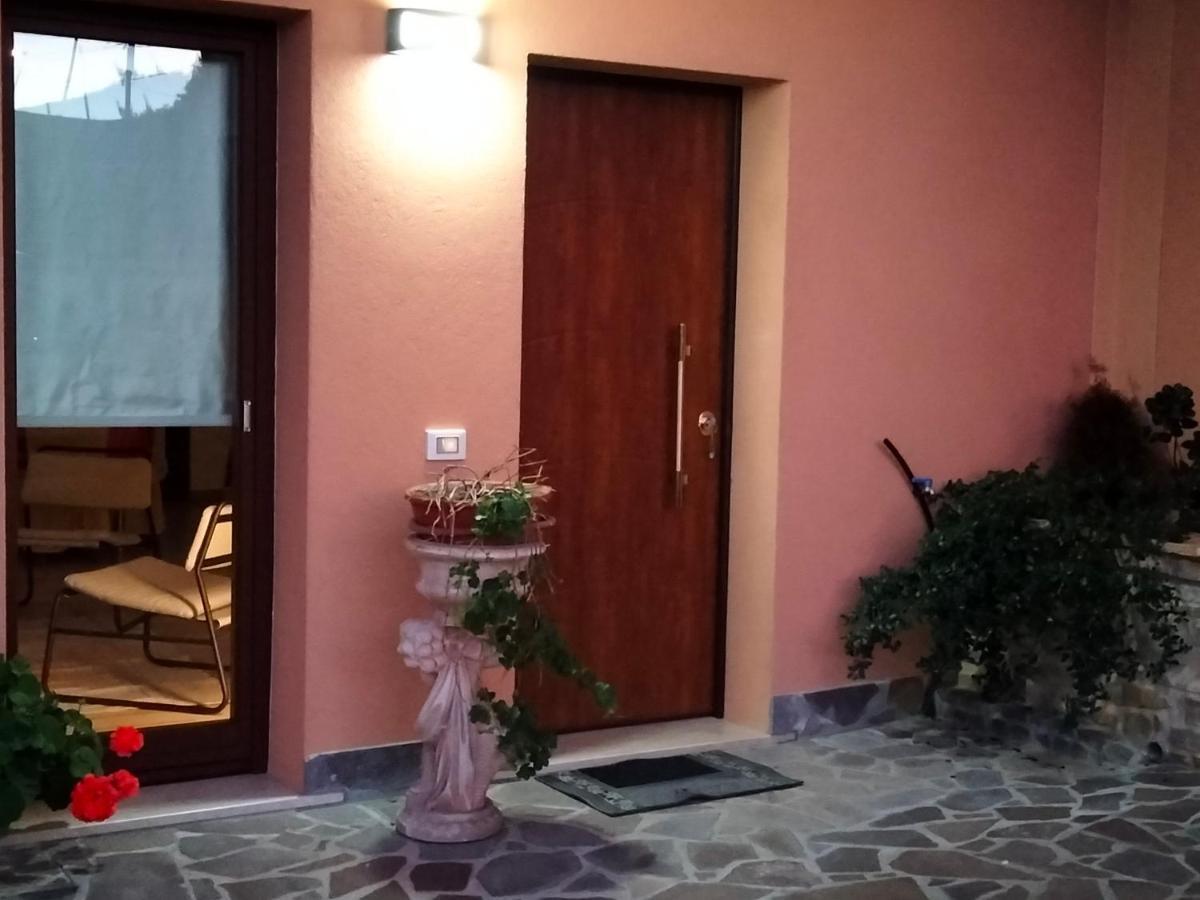 B&B La Casa Di Giuliana Cermignano Luaran gambar